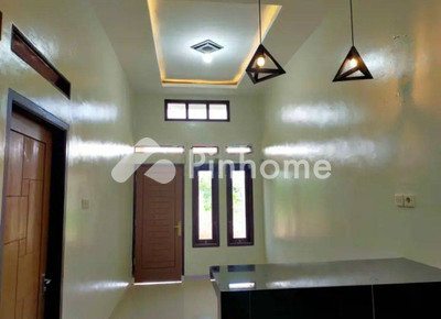 dijual rumah 1 lantai 2kt 50m2 di jl raya citayam 5menit ke stasiun - 2