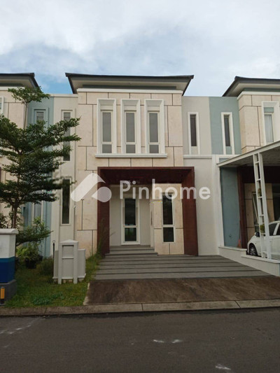 dijual rumah 2 lantai 4kt 112m2 di sutera leora - 3