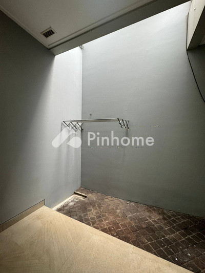 dijual rumah 2 lantai 3kt 90m2 di golf island - 4