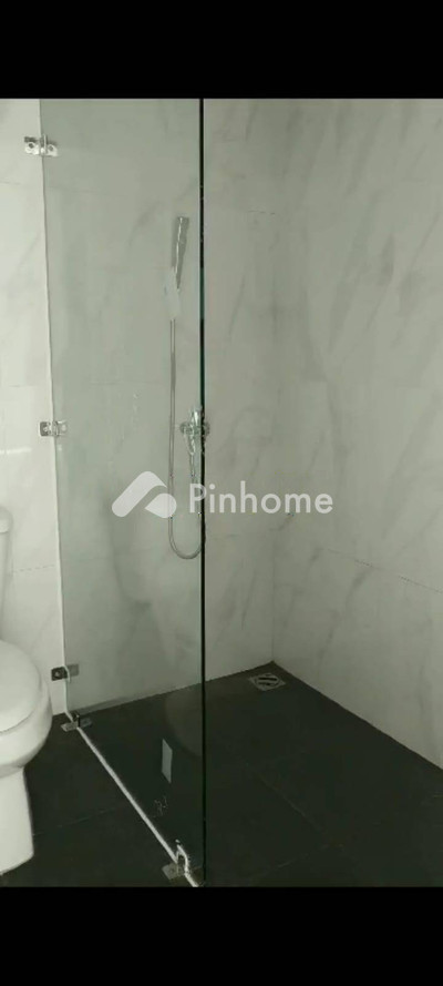 dijual rumah 1 lantai 2kt 135m2 di karang tengah - 4