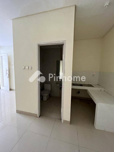 dijual rumah 2 lantai 48m2 di penjaringan - 2