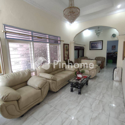 dijual rumah 2 lantai 9kt 245m2 di kapitan klender jakarta timur - 2
