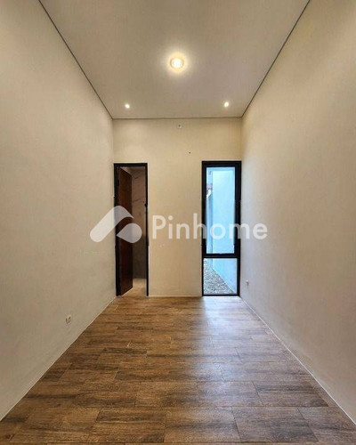 dijual rumah 1 lantai 3kt 235m2 di widodomartani - 3