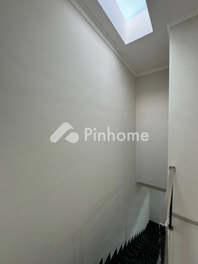 dijual rumah 1 lantai 4kt 94m2 di kenjeran - 5