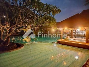 dijual tempat usaha 7090m2 di brontokusuman - 2