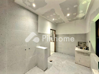 dijual rumah 2 lantai 3kt 165m2 di cepaka - 4