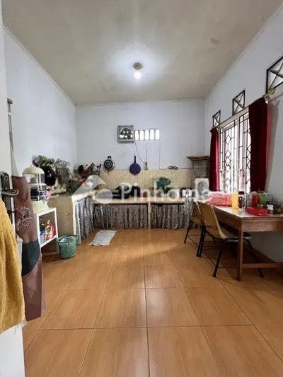 dijual rumah 1 lantai 2kt 150m2 di jl razak raya - 5