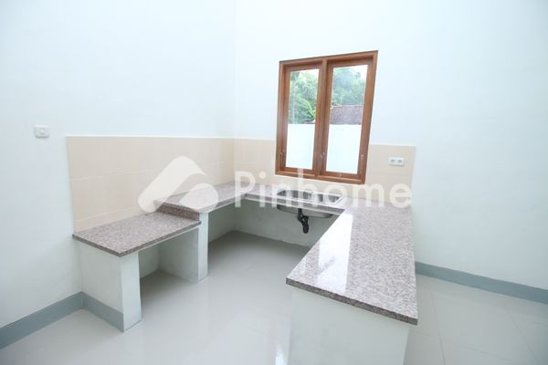 Rumah Roboh di Sumbersari (Sumber Sari), Kab. Jember - 4