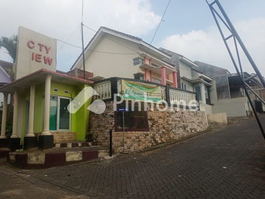 Rumah Roboh di Sumbersari (Sumber Sari), Kab. Jember - 14