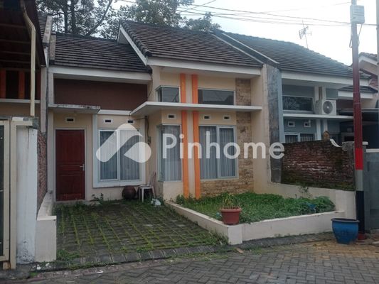 Rumah Roboh di Sumbersari (Sumber Sari), Kab. Jember - 31