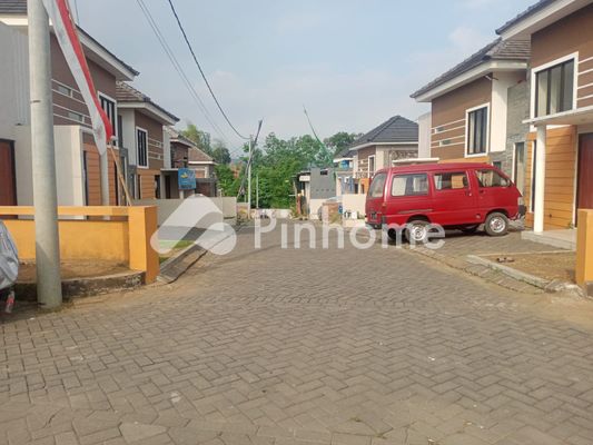 Rumah Roboh di Sumbersari (Sumber Sari), Kab. Jember - 39