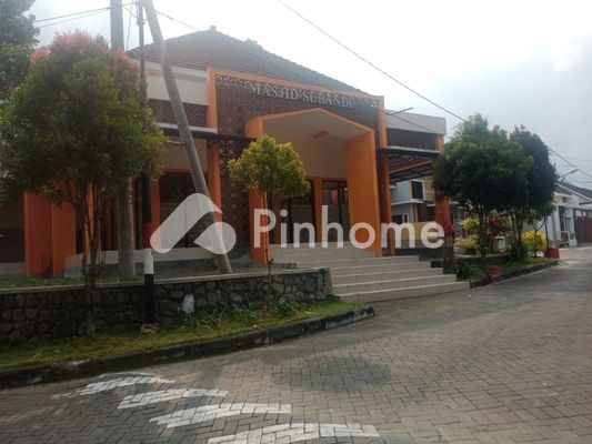 Rumah Roboh di Sumbersari (Sumber Sari), Kab. Jember - 47