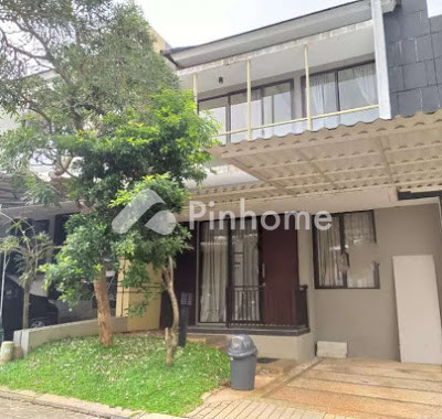 Rumah Dijual di Ciputat Timur, Kota Tangerang Selatan, 4 KM, 4 KT, LT 96m², LB 105m²