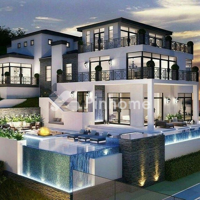 Sewa Ruko di Tambora, Kota Jakarta Barat, 4 KM, LT 9m², LB 555m²