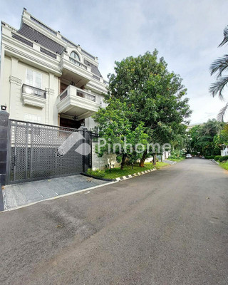 Apartemen Dijual di Kebayoran Baru, Kota Jakarta Selatan, 24 KM, 23 KT, LT 20m², LB 9m²