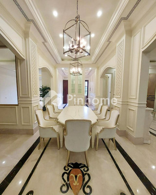 Apartemen Dijual di Kebayoran Baru, Kota Jakarta Selatan, 24 KM, 23 KT, LT 20m², LB 9m² - 7