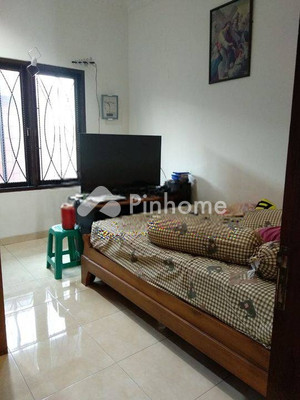 Sewa Rumah di Jagakarsa, Kota Jakarta Selatan, 2 KM, 2 KT, LT 70m², LB 90m² - 13