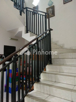 Sewa Rumah di Jagakarsa, Kota Jakarta Selatan, 2 KM, 2 KT, LT 70m², LB 90m² - 2