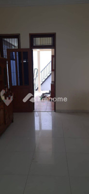 Rumah Dijual di Cengkareng, Kota Jakarta Barat, 3 KM, 3 KT, LT 176m², LB 170m² - 2