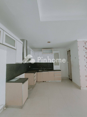 Rumah Dijual di Cengkareng, Kota Jakarta Barat, 2 KM, 3 KT, LT 93m², LB 160m² - 2