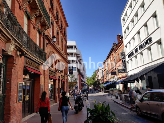 Apartemen Dijual di Mampang Prapatan, Kota Jakarta Selatan, 2 KM, 3 KT, LB 500m�² - 3