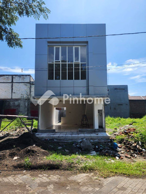 Ruko Dijual di Sidoarjo, Kab. Sidoarjo, LT 75m², LB 78m²