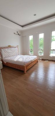 Rumah Dijual di Tangerang, Kota Tangerang, 3 KM, 4 KT, LT 175m², LB 200m² - 2