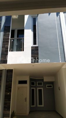 Rumah Dijual di Pulogadung (Pulo Gadung), Kota Jakarta Timur, 3 KM, 3 KT, LT 36m², LB 71m²