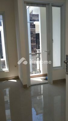 Rumah Dijual di Pulogadung (Pulo Gadung), Kota Jakarta Timur, 3 KM, 3 KT, LT 36m², LB 71m² - 10