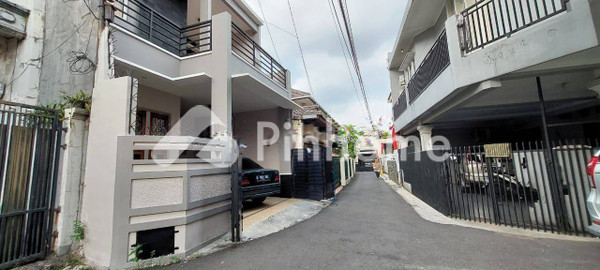 Rumah Dijual di Tebet, Kota Jakarta Selatan, 4 KM, 3 KT, LT 81m², LB 147m²