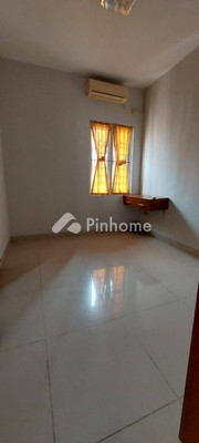 Rumah Dijual di Tebet, Kota Jakarta Selatan, 4 KM, 3 KT, LT 81m², LB 147m² - 3