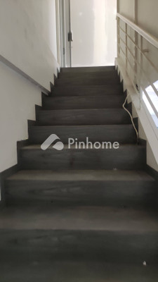 Sewa Ruko di Gayungan, Kota Surabaya, LT 88m², LB 88m² - 1
