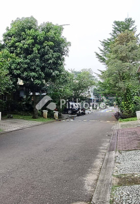 Rumah Dijual di Serpong, Kota Tangerang Selatan, 2 KM, 3 KT, LT 128m², LB 90m² - 1
