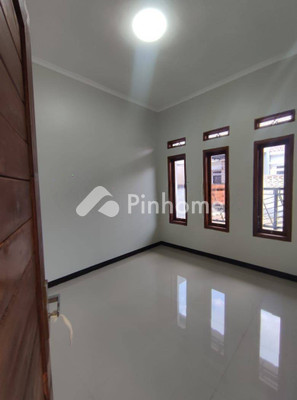 Rumah Dijual di Kiaracondong, Kota Bandung, 1 KM, 2 KT, LT 60m², LB 36m² - 3
