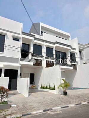 Rumah Dijual di Cempaka Putih, Kota Jakarta Pusat, 3 KM, 3 KT, LT 44m², LB 72m² - 1