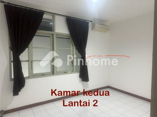Sewa Rumah di Kelapa Gading, Kota Jakarta Utara, 3 KM, 4 KT, LT 187m², LB 200m² - 7