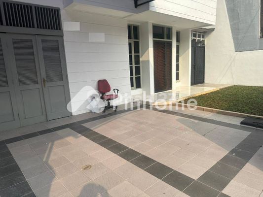 Sewa Rumah di Kelapa Gading, Kota Jakarta Utara, 3 KM, 4 KT, LT 187m², LB 200m² - 11