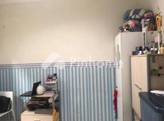 Rumah Dijual di Serpong, Kota Tangerang Selatan, 1 KM, 2 KT, LT 80m², LB 50m² - 3