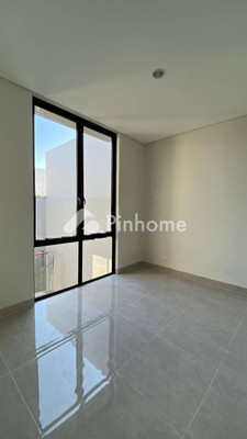Rumah Dijual di Sambikerep, Kota Surabaya, 4 KM, 5 KT, LT 126m², LB 127m² - 7