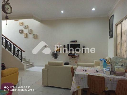 Rumah Dijual di Tangerang, Kota Tangerang, 3 KM, 3 KT, LT 119m², LB 132m² - 4