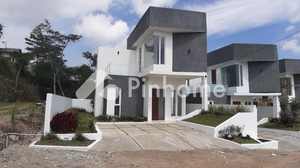 Rumah Dijual di Campaka, Kab. Cianjur, 1 KM, 1 KT, LT 129m², LB 120m²