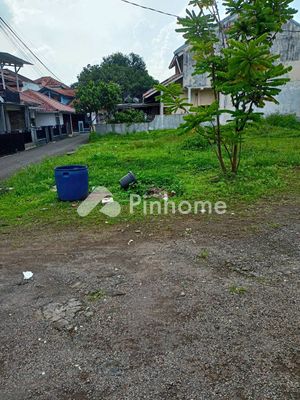 Sewa Rumah di Coblong, Kota Bandung, 1 KM, 1 KT, LT 200m², LB 100m² - 2