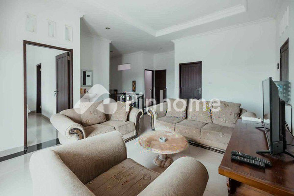 Sewa Rumah di Kuta Selatan, Kab. Badung, 3 KM, 4 KT, LT 150m², LB 200m² - 5