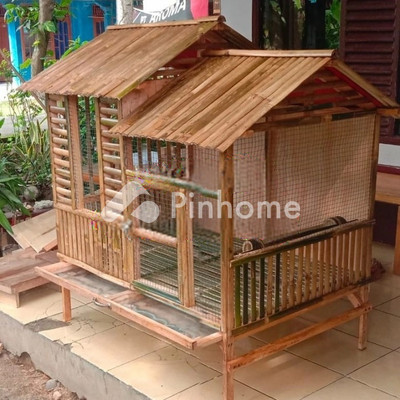 Rumah Dijual di Bojongloa Kidul, Kota Bandung, 2 KM, 2 KT, LT 400m², LB 600m² - 1