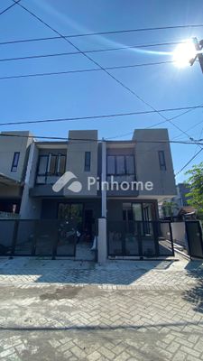 Rumah Dijual di Mulyorejo, Kota Surabaya, 3 KM, 3 KT, LT 75m², LB 75m²