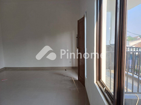 Rumah Dijual di Pamulang, Kota Tangerang Selatan, 2 KM, 3 KT, LT 94m², LB 110m² - 7