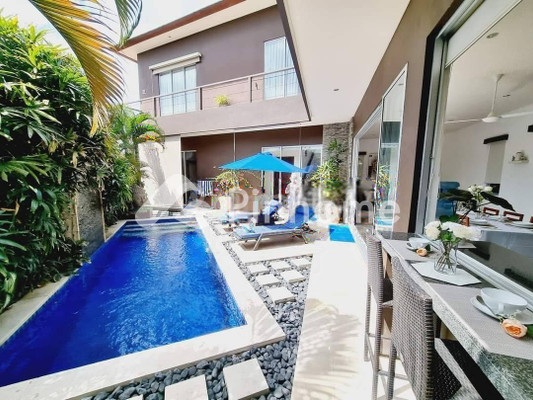 Rumah Dijual di Kuta Utara, Kab. Badung, 3 KM, 3 KT, LT 244m², LB 245m²
