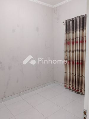 Sewa Rumah di Cimahi Utara, Kota Cimahi, 1 KM, 2 KT, LT 72m², LB 40m² - 5