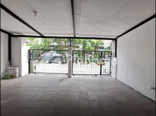Sewa Rumah di Tangerang, Kota Tangerang, 2 KM, 4 KT, LT 126m², LB 75m² - 13