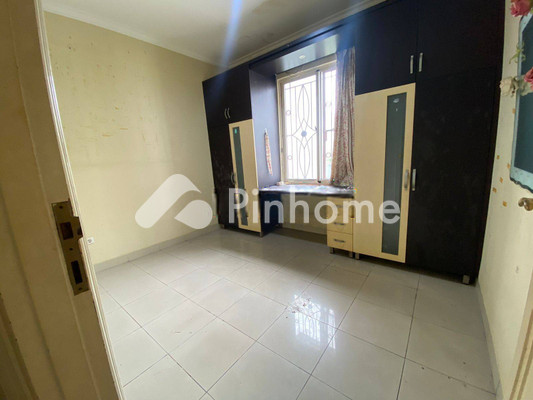 Rumah Dijual di Penjaringan, Kota Jakarta Utara, 3 KM, 3 KT, LT 144m², LB 118m² - 9